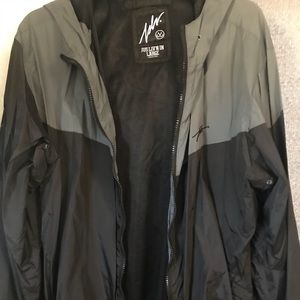 JSLV men’s windbreaker